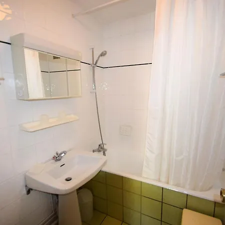 Apartamento Le Mont Blanc - 2 Pieces 5 Pers - Le Mont-blanc- 021mb - Plagne Centre Mae-1704 *